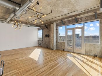 2020 Arapahoe Street