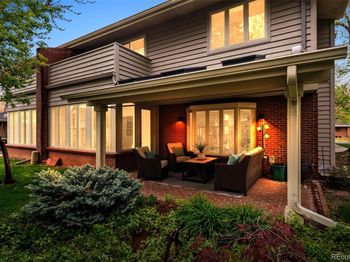 2552 E Alameda Avenue