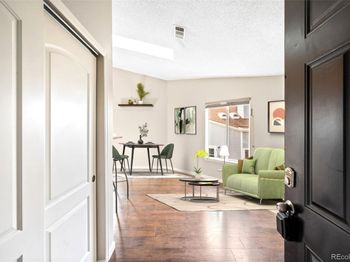 5620 W 80th Place