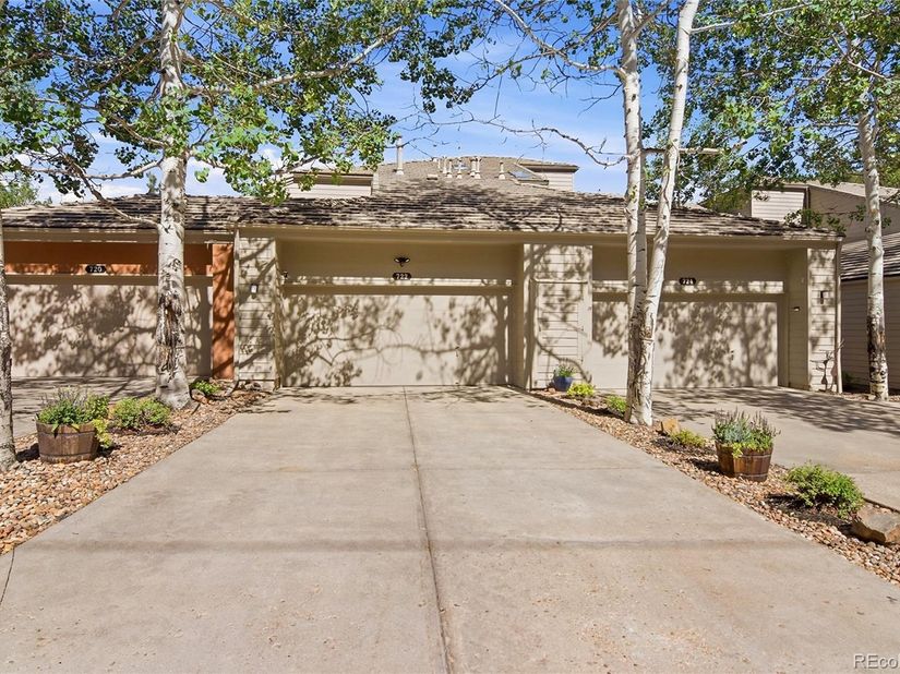 722 Ridgeside Drive, Golden CO 80401