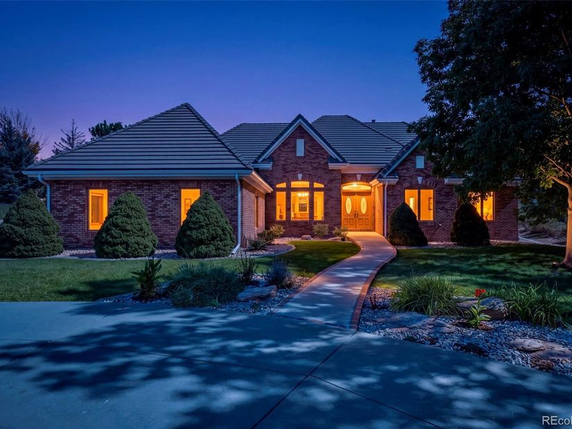 7152 S Perth Street, Aurora CO 80016
