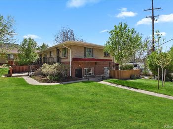 3290 W Fairview Place