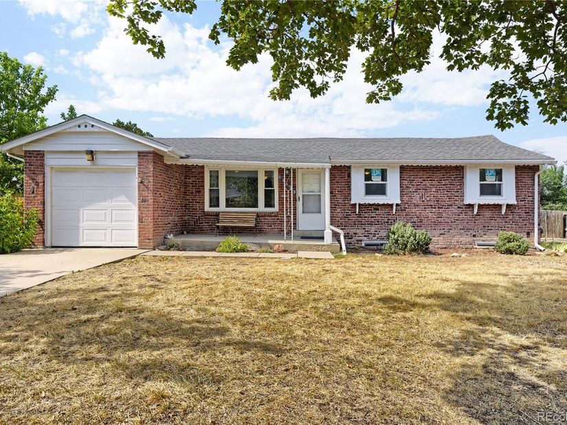 10633 E 6th Place, Aurora CO 80010