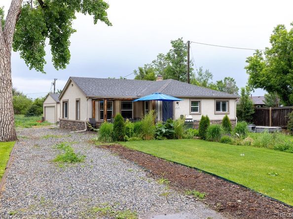 830 Benton Street, Lakewood CO 80214