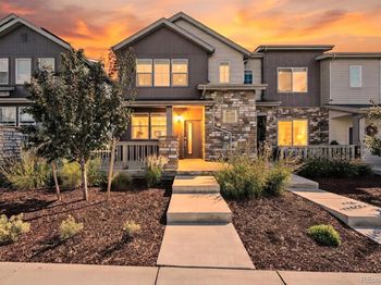 1426 Sun Way