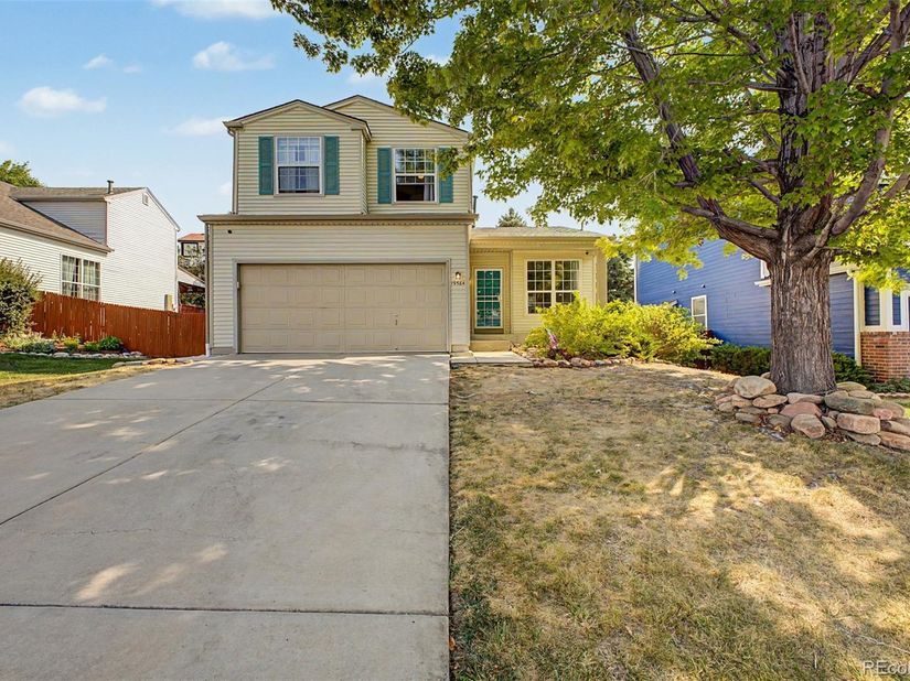 19584 E Ithaca Place, Aurora CO 80013