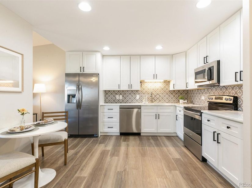 690 S Alton Way 10D, Denver CO 80247