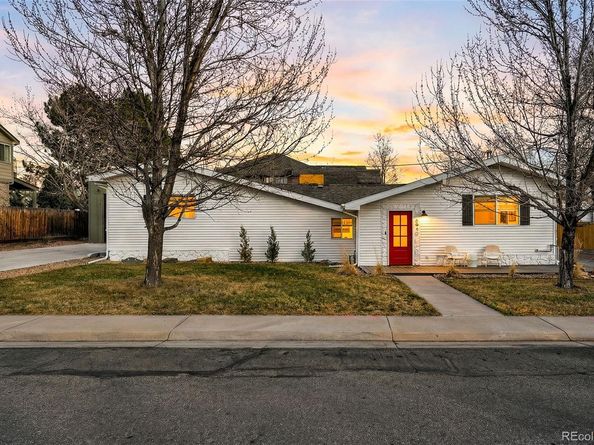 6940 Independence Street, Arvada CO 80004
