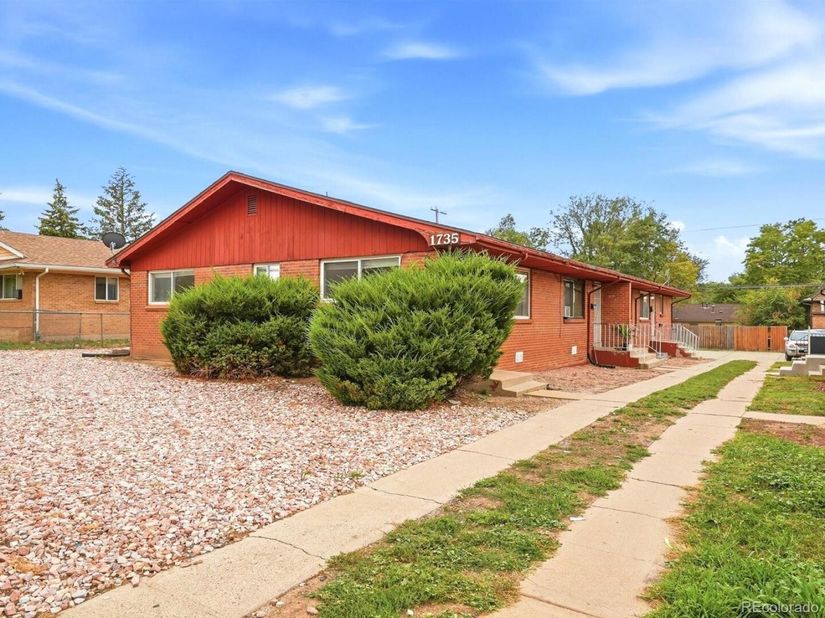 1735 Chester Street, Aurora CO 80010
