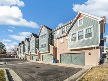 9763 W Hinsdale Lane