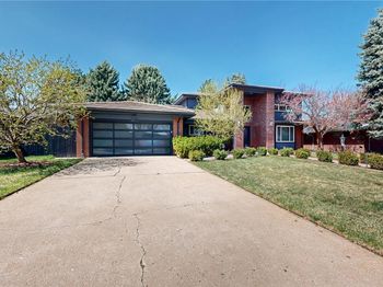 463 Locust Street