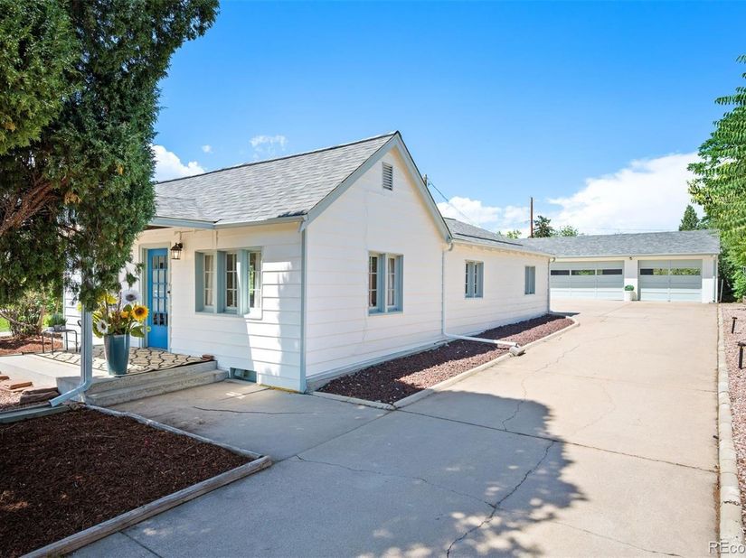 5539 W 32nd Avenue, Wheat Ridge CO 80212