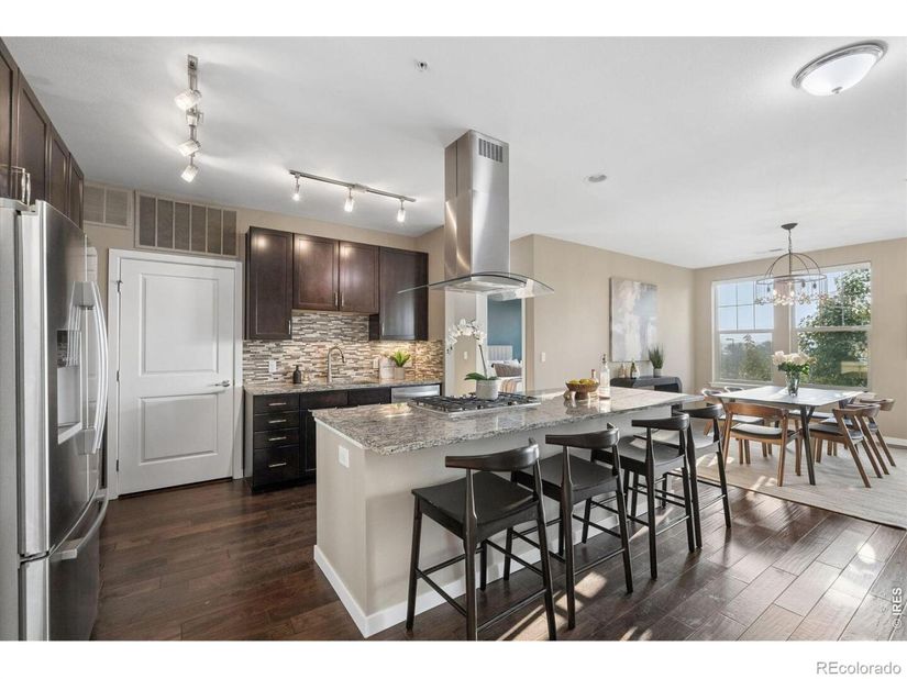 13598 Via Varra 201, Broomfield CO 80020