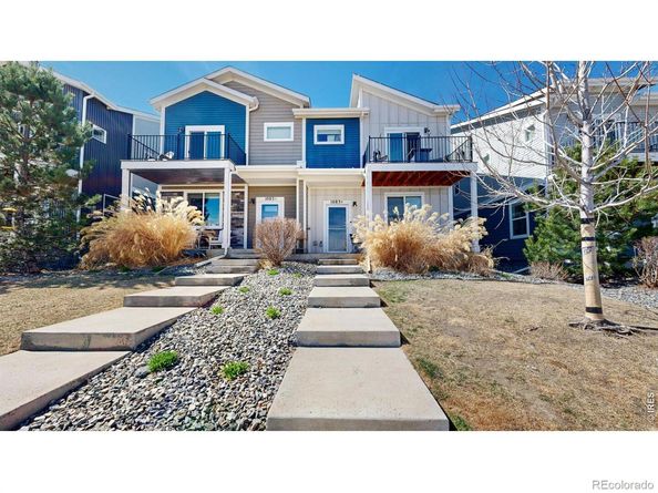 1083 Mountain Drive B, Longmont CO 80503