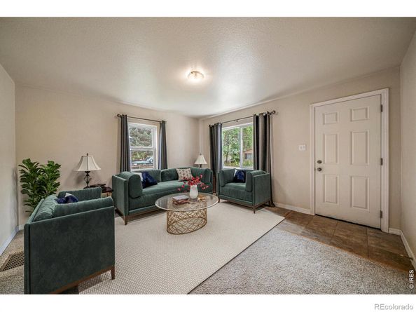 36 Reed Place, Longmont CO 80504