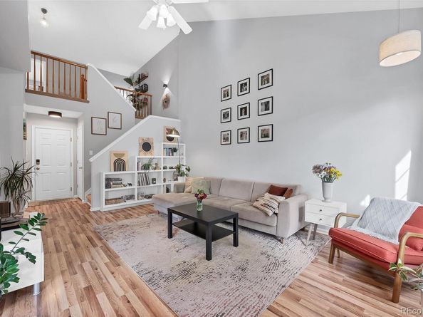 893 S Evanston Circle, Aurora CO 80012