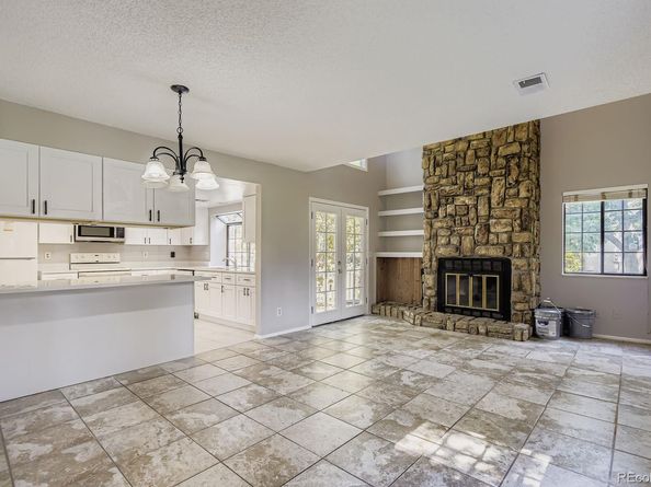 12440 E Pacific Circle B, Aurora CO 80014