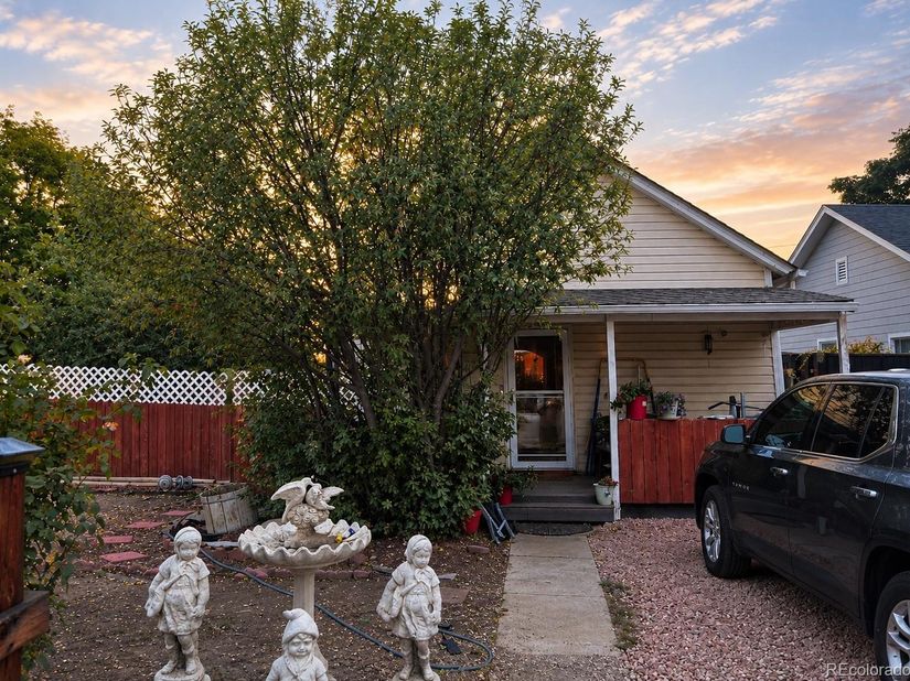 272 King Street, Denver CO 80219