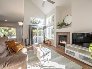 805 Summerhawk Drive