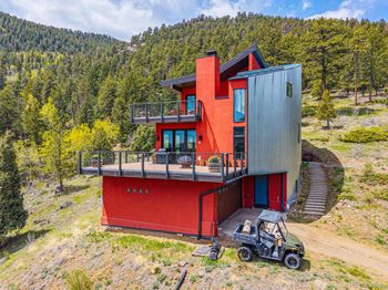 5896 Peregrine Trail