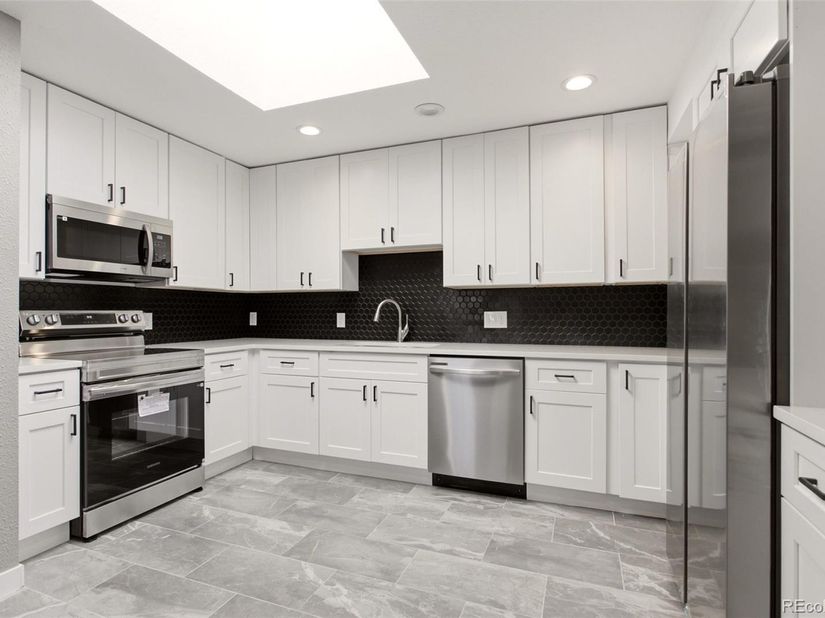2170 E 90th Avenue, Thornton CO 80229
