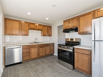 7120 W 16th Place