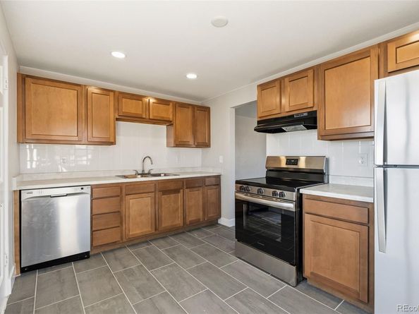 7120 W 16th Place, Lakewood CO 80214