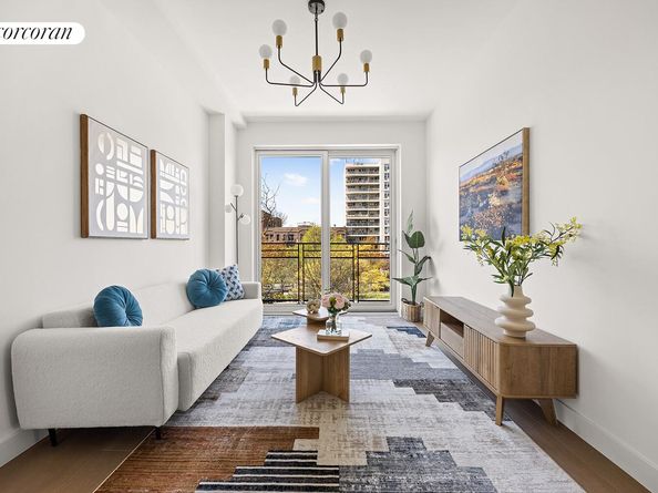 379 Ocean Parkway 4B, Brooklyn NY 11218