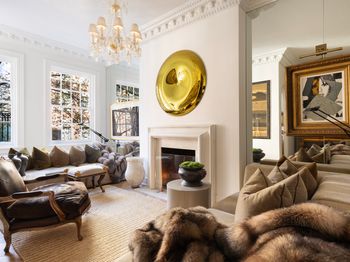 44 East 65th Street