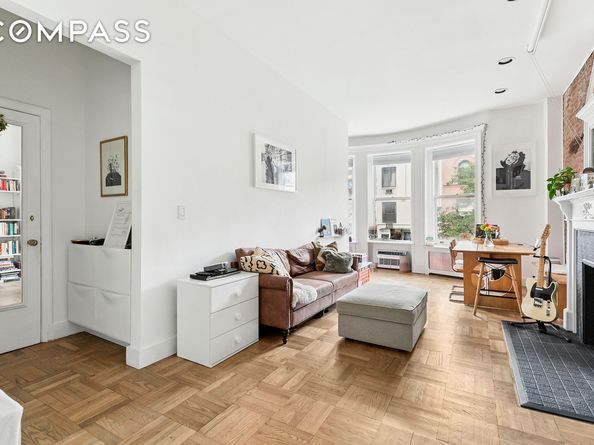 122 West 80th Street 3F, New York NY 10024