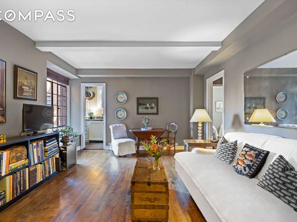 333 East 43rd Street 922, New York NY 10017