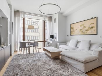 230 East 20th Street