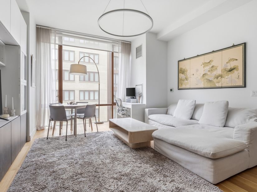 230 East 20th Street 66, New York NY 10003