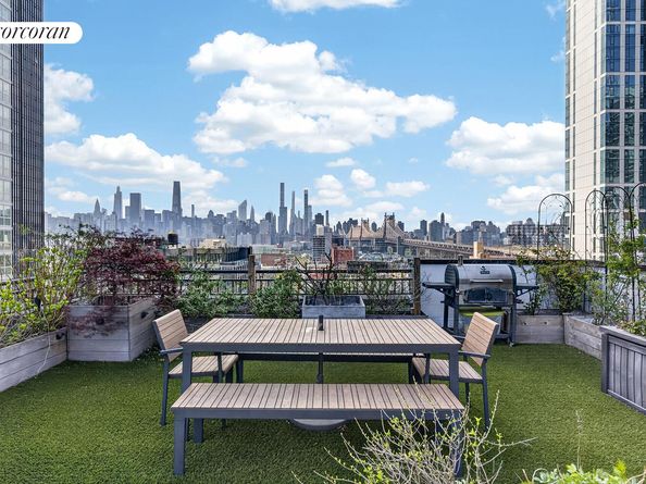 42-60 Crescent Street PH10C, Queens NY 11101