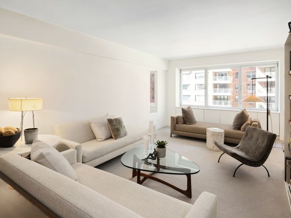 45 Sutton Place S 5A, New York NY 10022