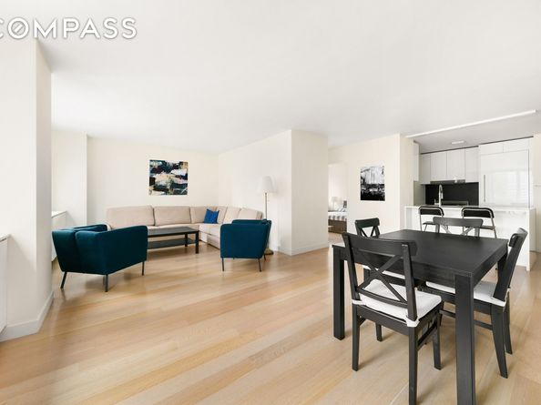 301 West 53rd Street 19K, New York NY 10019