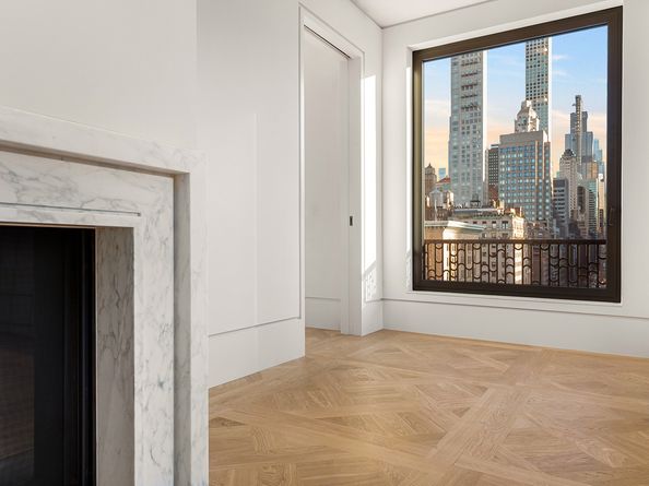 760 Madison Avenue 9, New York NY 10065