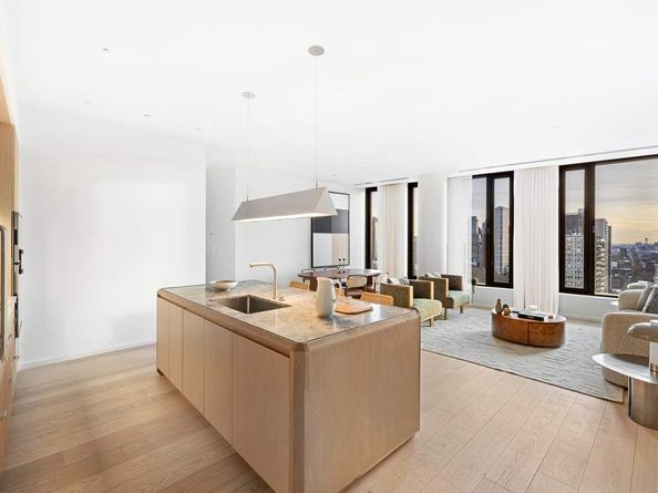 30 Front Street 28C, Brooklyn NY 11201