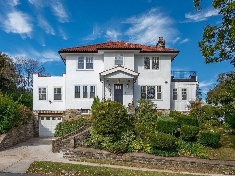 415 E Prospect Avenue, Mount Vernon NY 10553