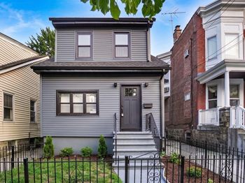 128 E 238th Street