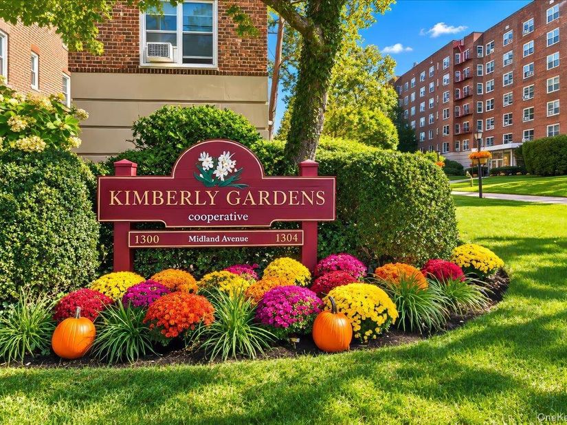 1300 Midland Avenue C26, Yonkers NY 10704