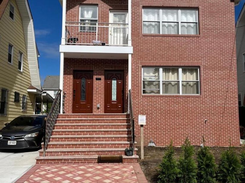 165-19 Chapin Court, Jamaica NY 11432