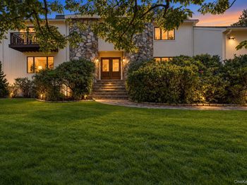 2054 Quaker Ridge Road