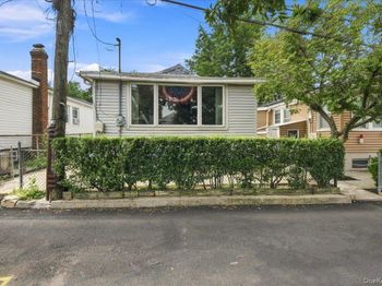24 A Edgewater Park