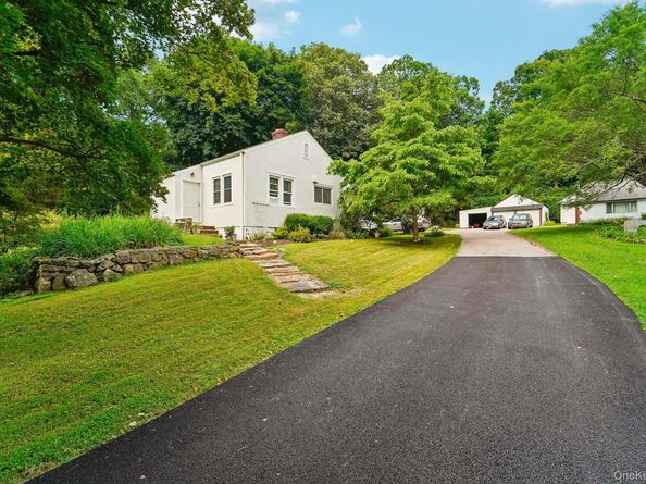 77 Baron De Hirsch Road, Crompond NY 10517