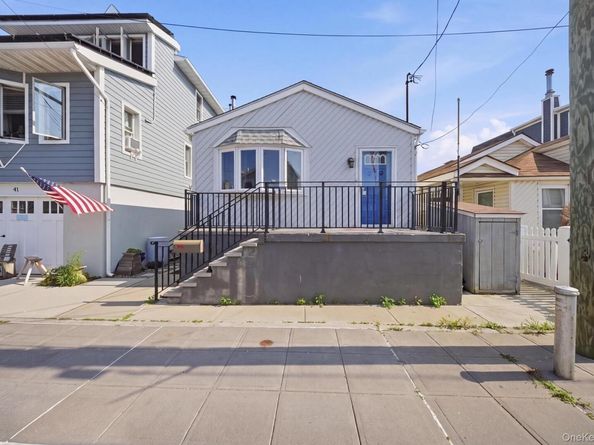 39 W 11th Road, Broad Channel NY 11693