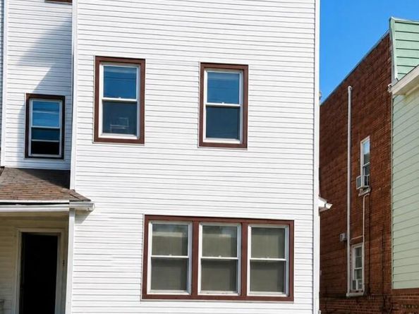 10913 127, South Ozone Park NY 11420