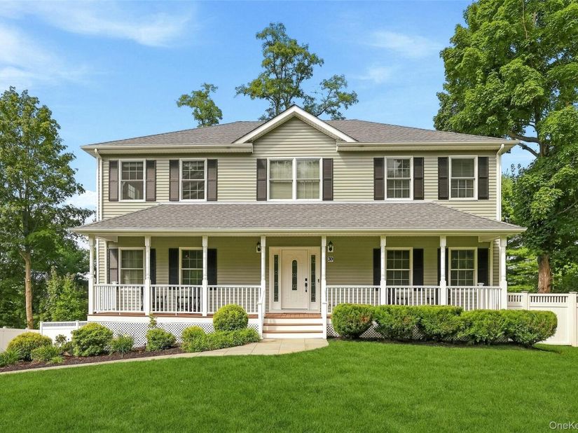 39 E Hill Road, Cortlandt Manor NY 10567