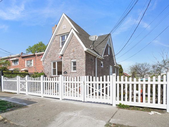 2716 Gunther Avenue, Bronx NY 10469