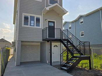 445 Beach 45th Street